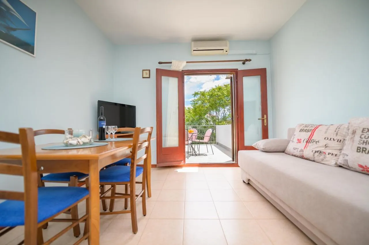 Apartments Marina Veskovic Nerezine Croazia